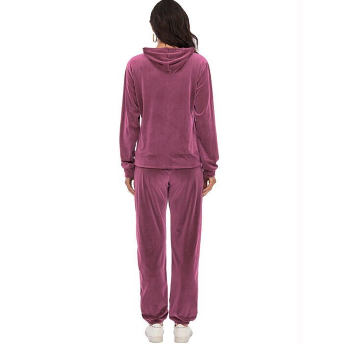 Classic Women’s Long Sleeve Solid Velour – Sweatsuit Set